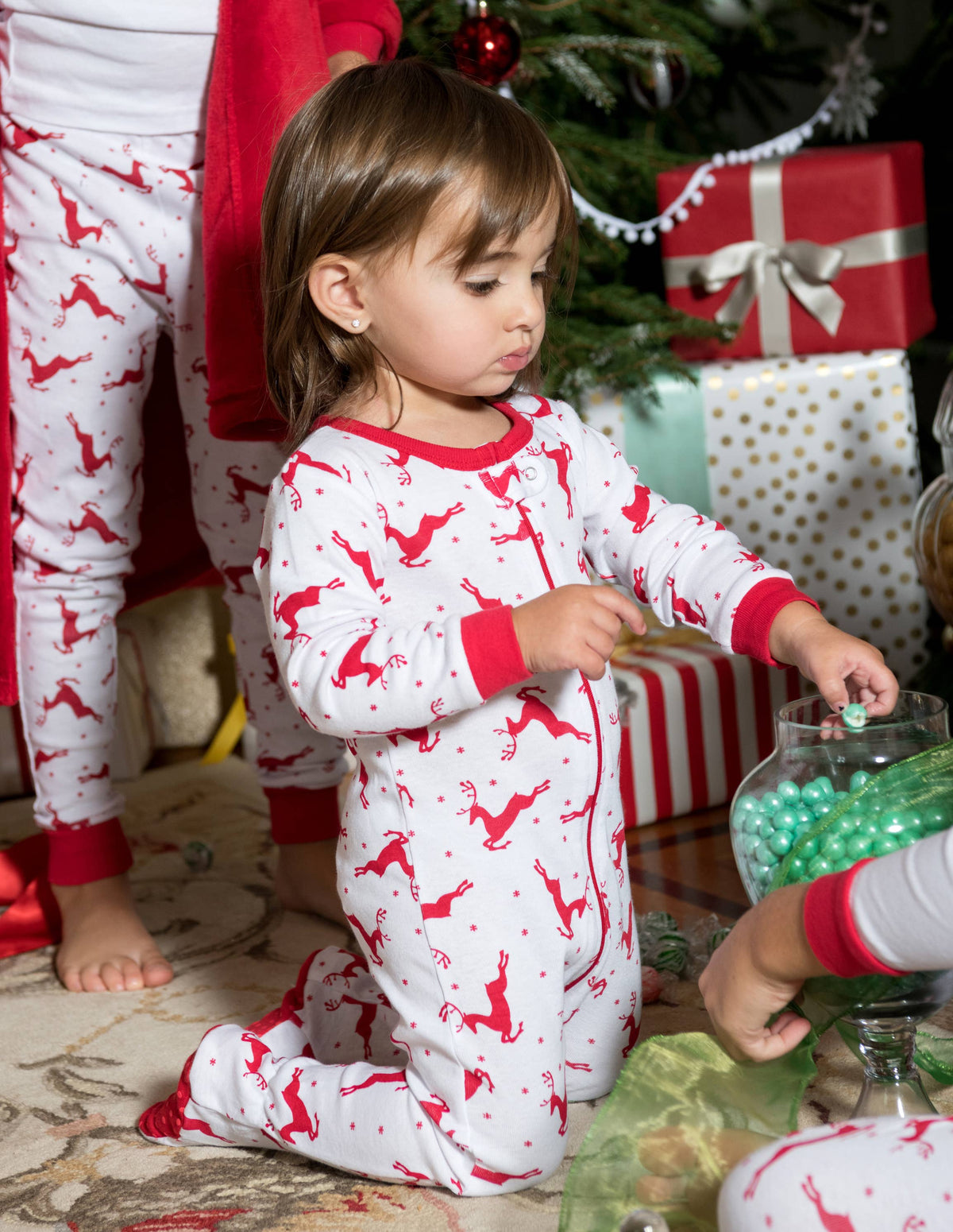 Kids Footed Cotton Pajama Red & White Reindeer Christmas: 6-12 month - NHOVIDSHOP.COM