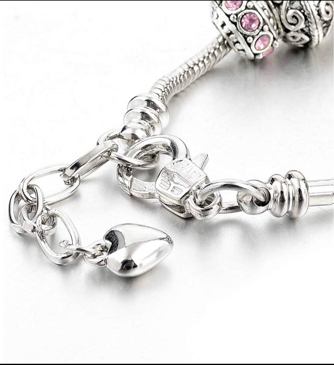 Pink AUSTRIAN CRISTAL And Heart Charm bracelets.Pretty and stylish, this Pink - NHOVIDSHOP