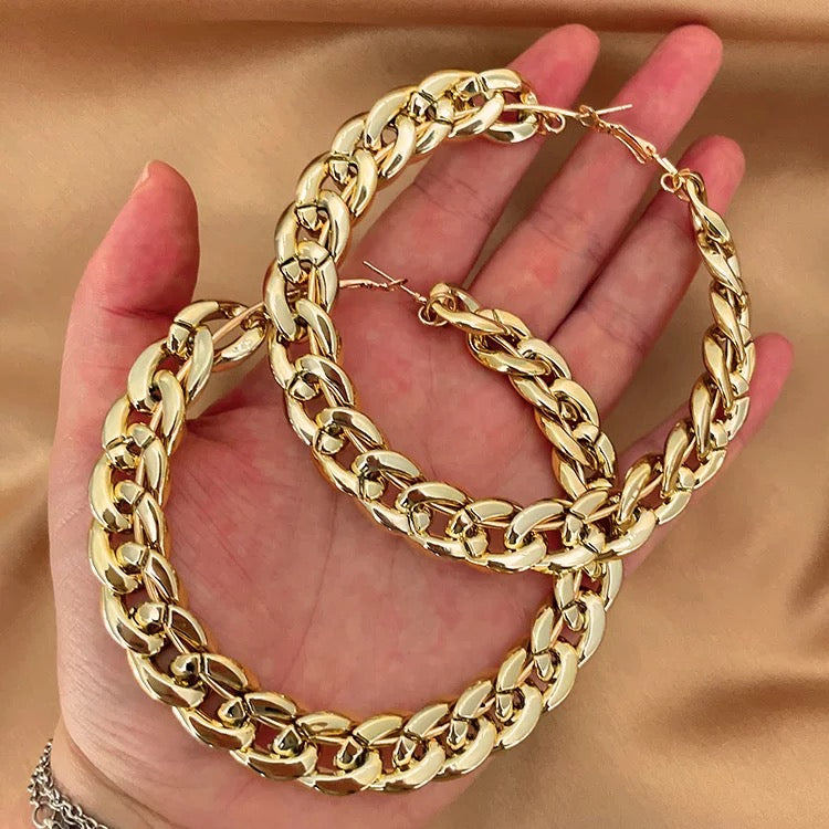 Fashion Oversized Big Hoop Earrings - NHOVIDSHOP